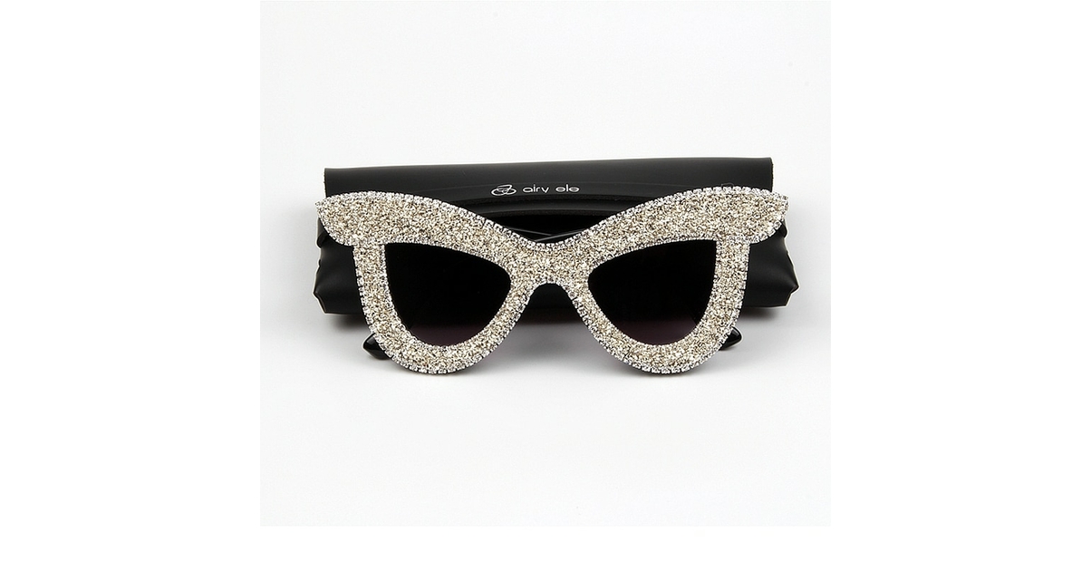 Lunettes de soleil strass Lunettes oeil de chat au chat heureux